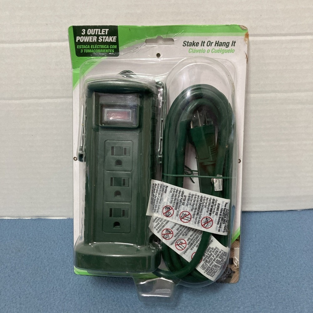 NIB Home Depot Green 3 Outlet 16 Gauge 13 Amp/125V Power Stake w/15ft Cord